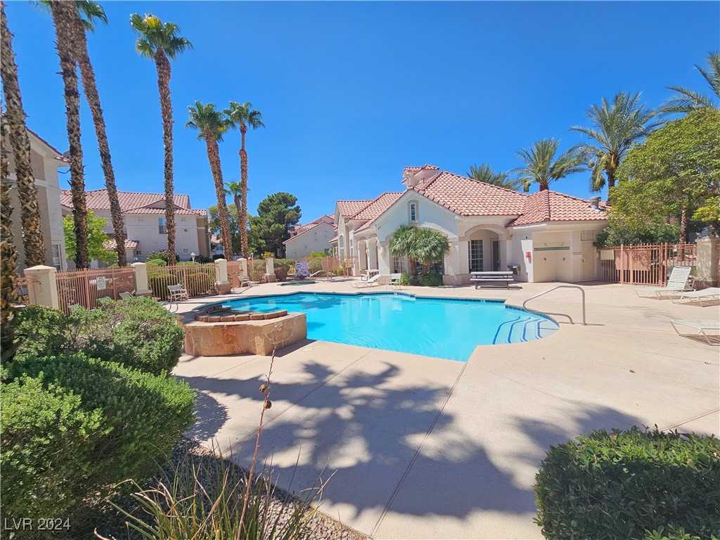 8555 West Russell Road 1088