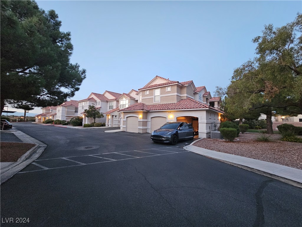 8555 West Russell Road 1088