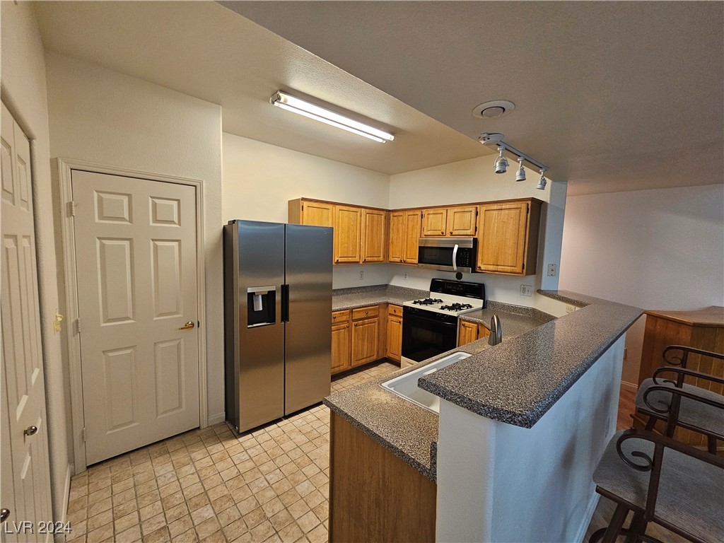 8555 West Russell Road 1088
