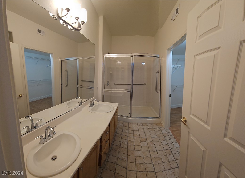 8555 West Russell Road 1088