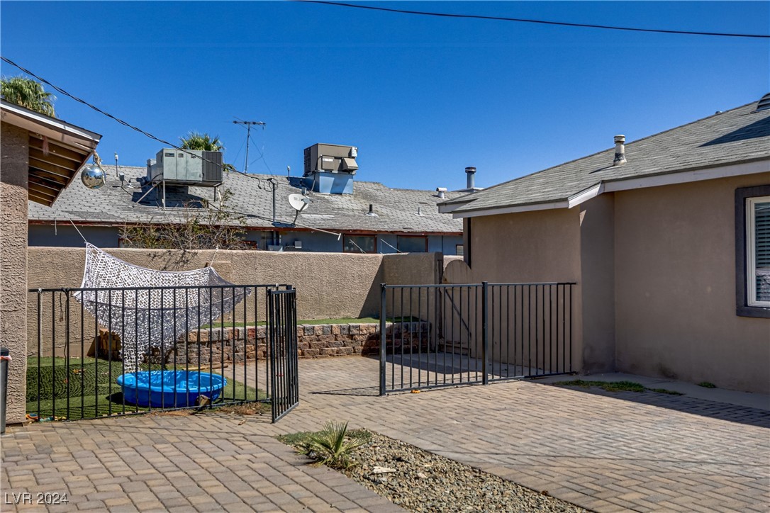 612 Essex West Drive