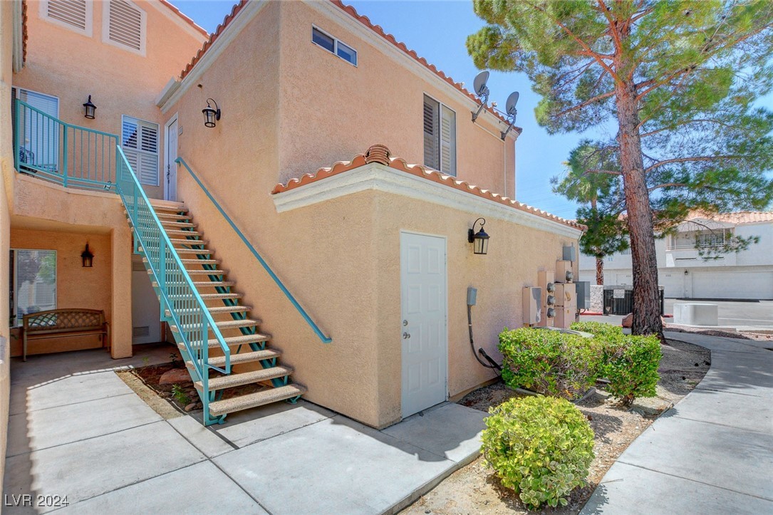 8452 Boseck Drive 259