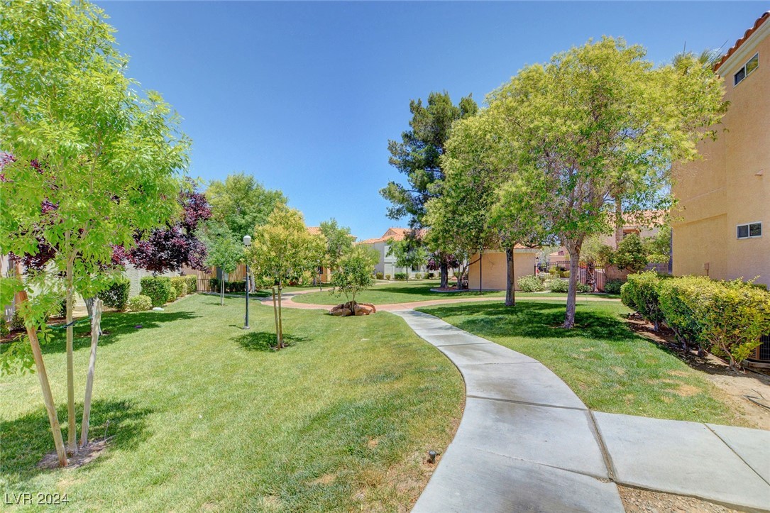 8452 Boseck Drive 259