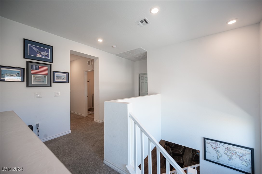 9757 Aaron Lo Street
