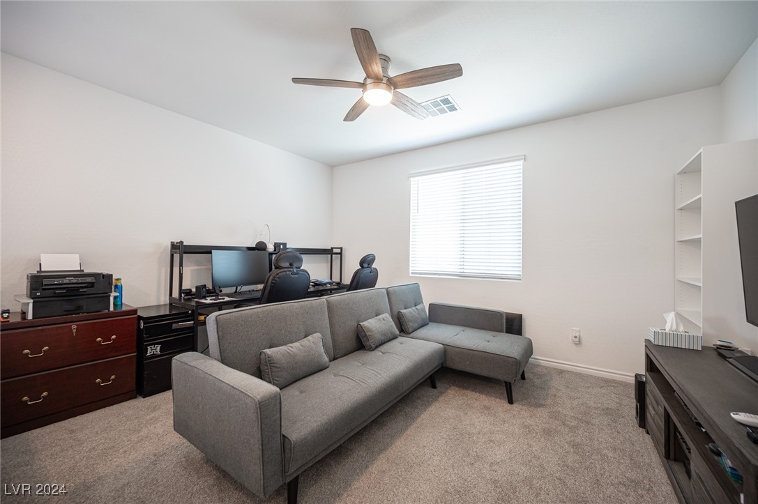 9757 Aaron Lo Street