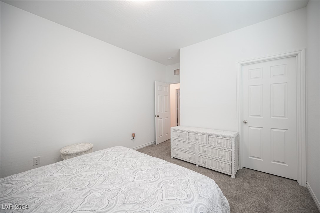 9757 Aaron Lo Street