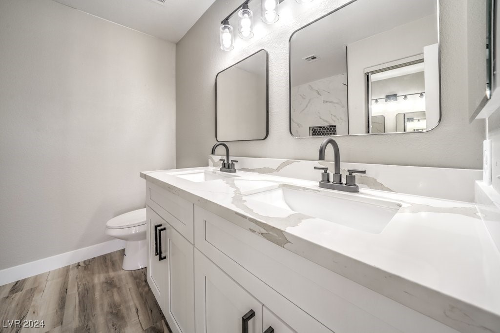 1421 Linnbaker Lane 203