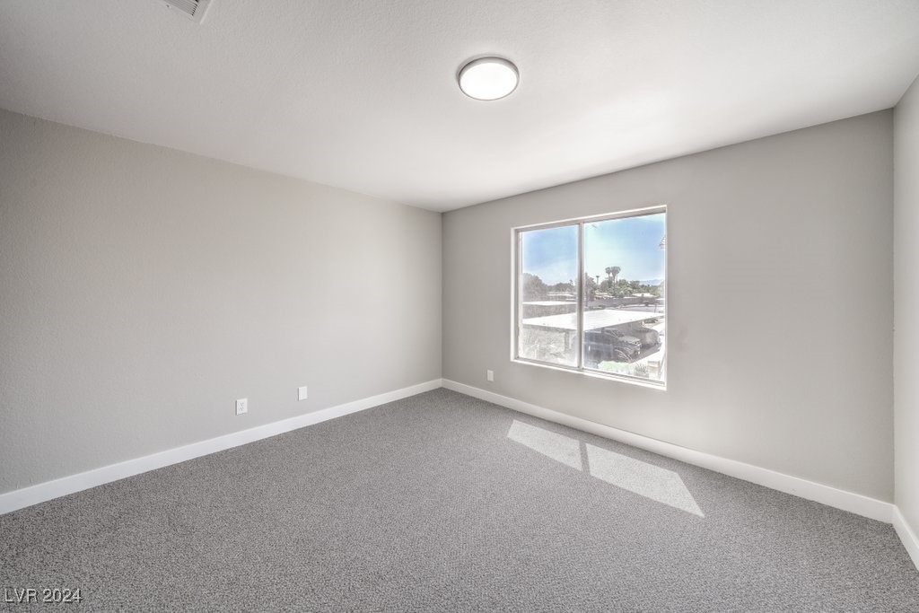 1421 Linnbaker Lane 203