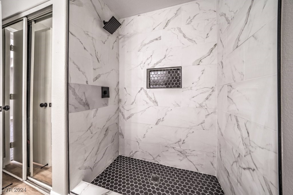 1421 Linnbaker Lane 203