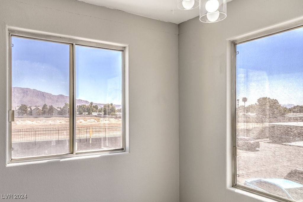 1421 Linnbaker Lane 203