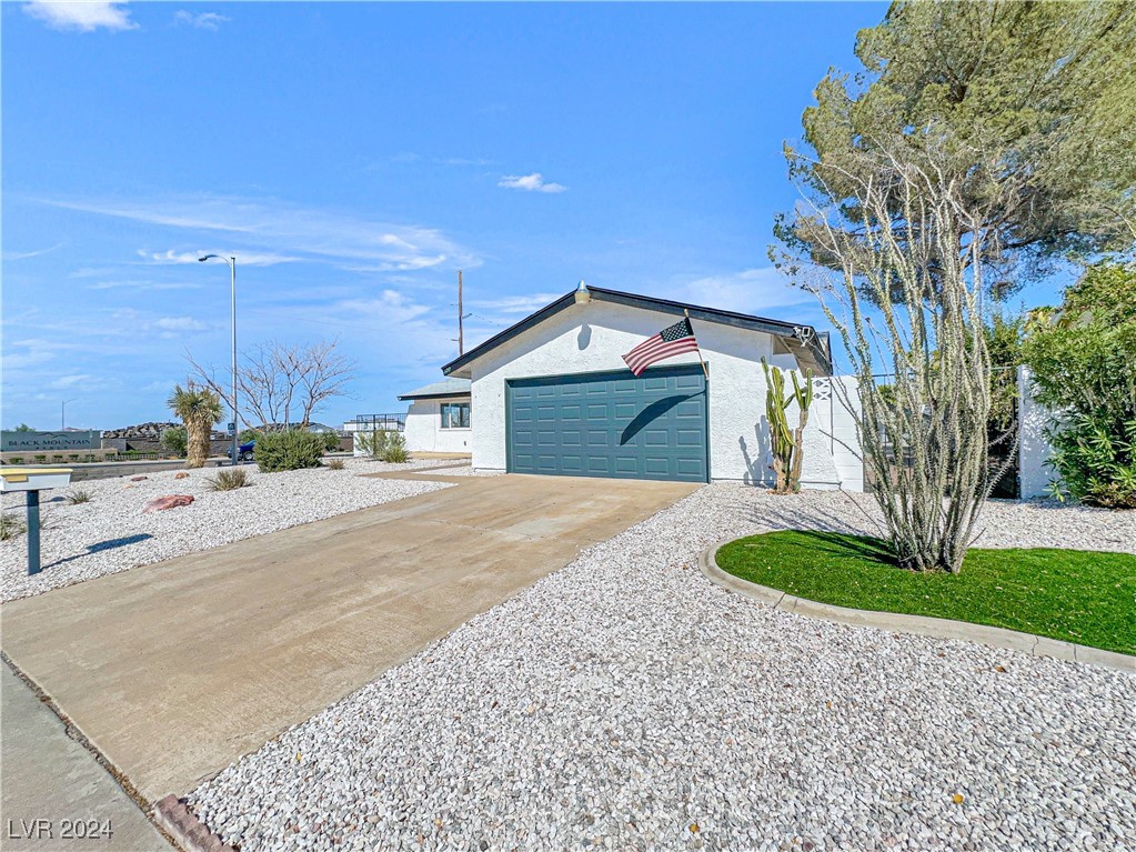 600 Hidden Valley Drive