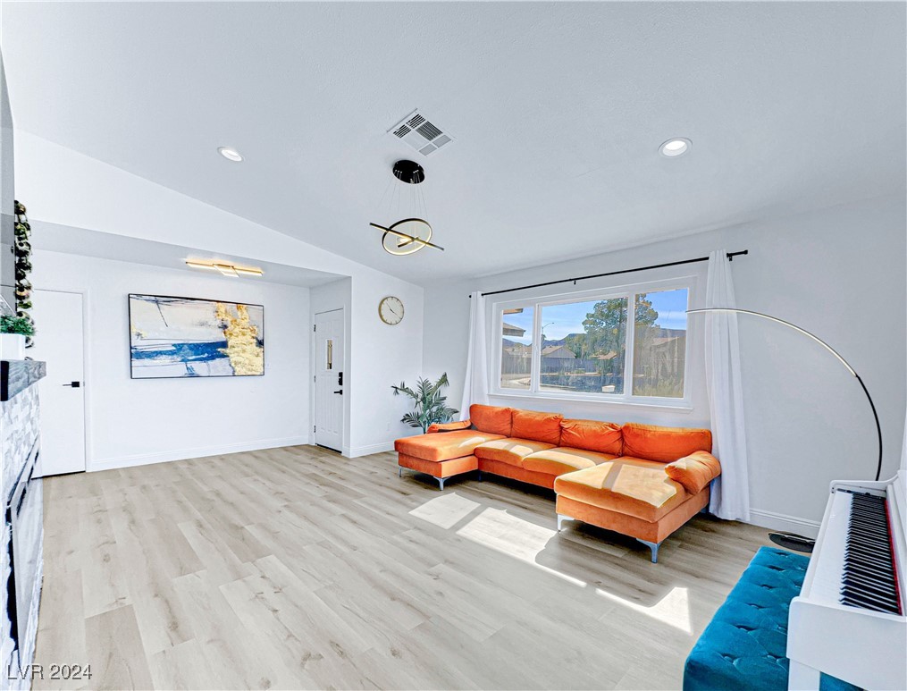 600 Hidden Valley Drive