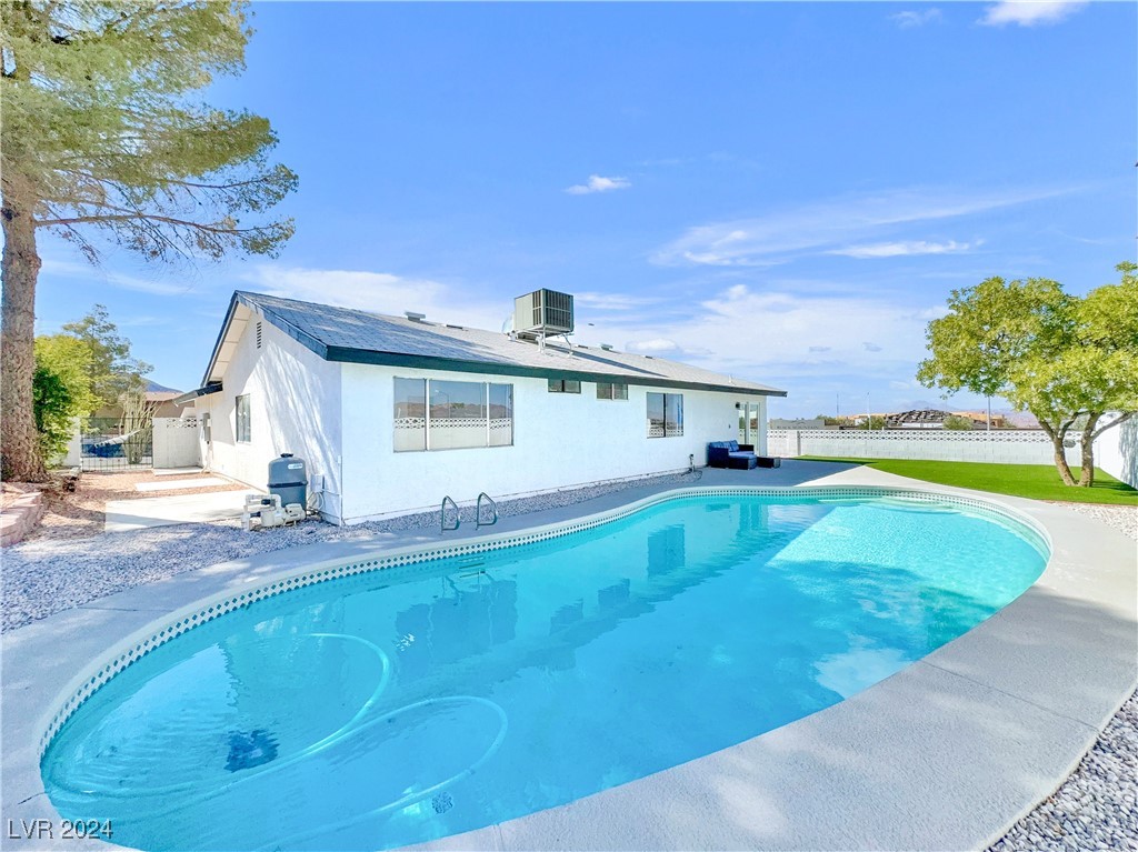 600 Hidden Valley Drive