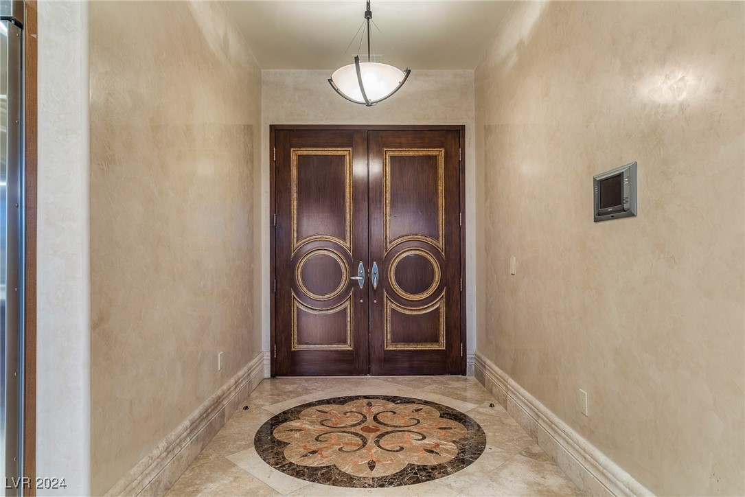 9103 Alta Drive 102