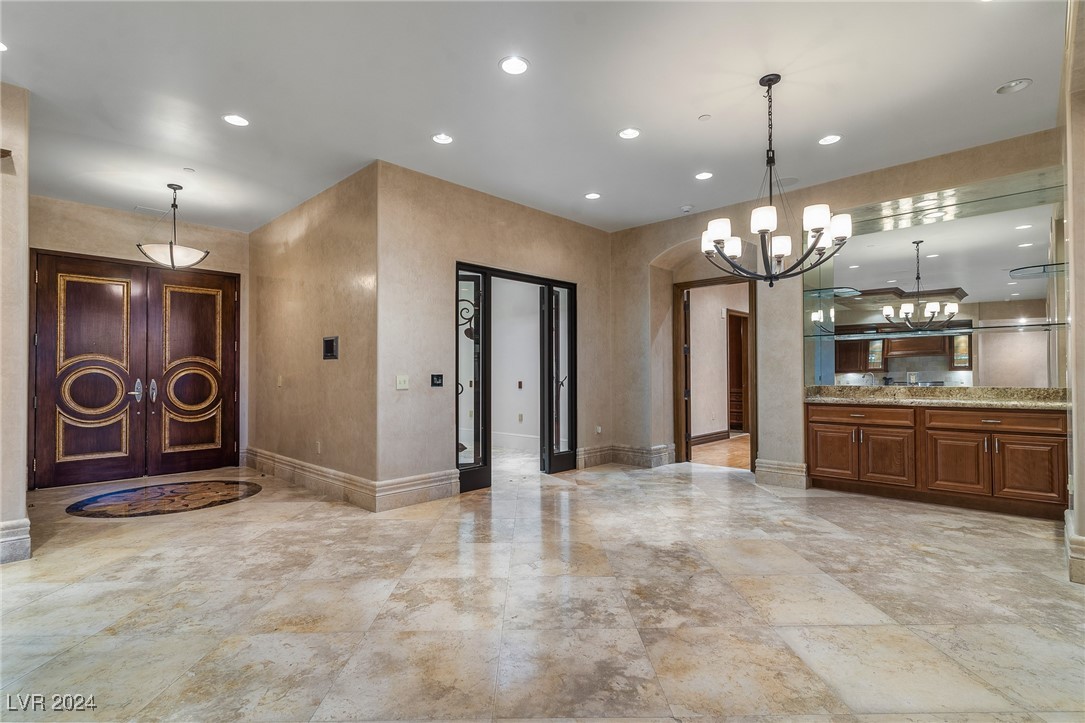 9103 Alta Drive 102