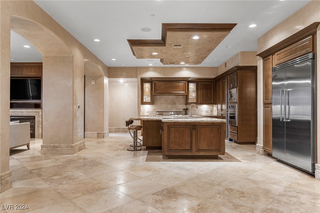 9103 Alta Drive 102