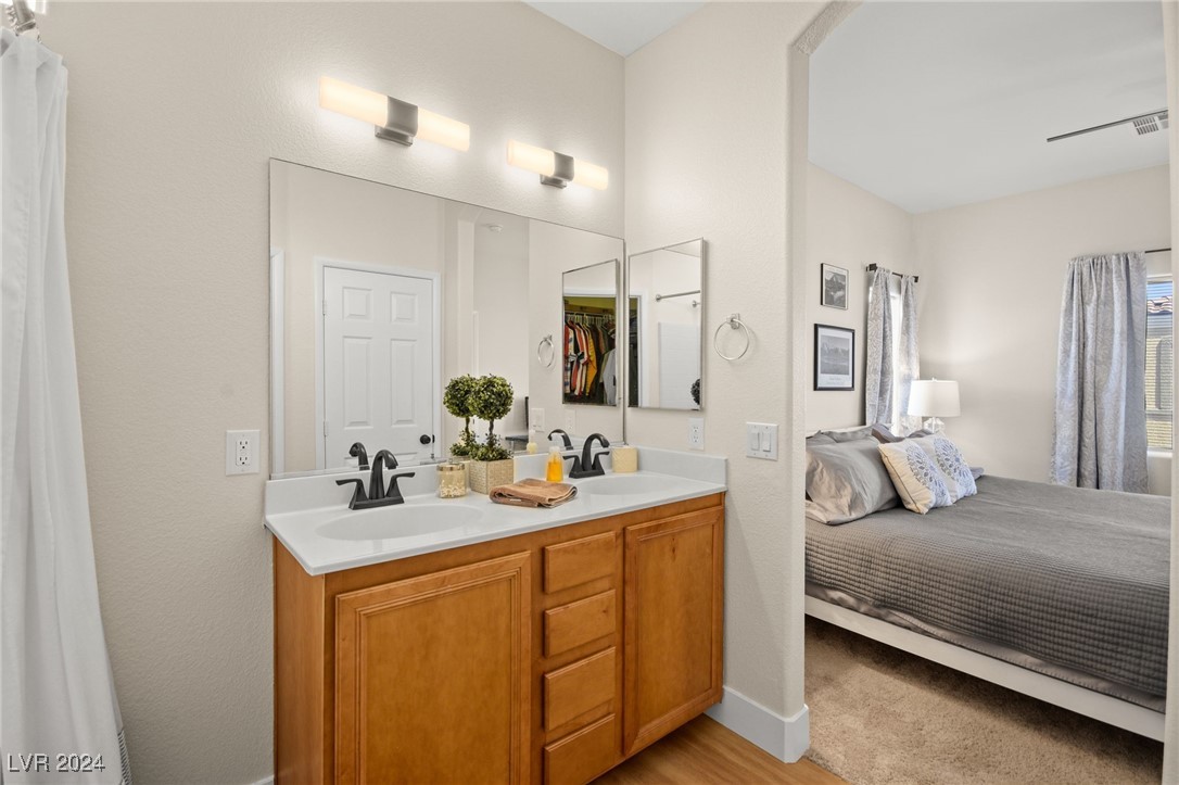 6170 East Sahara Avenue 1015