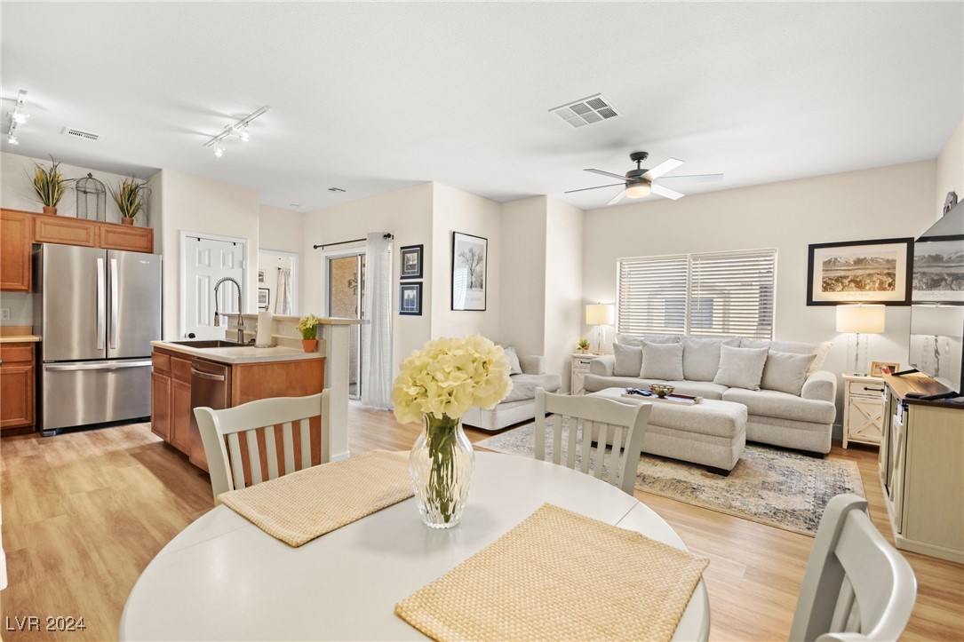 6170 East Sahara Avenue 1015