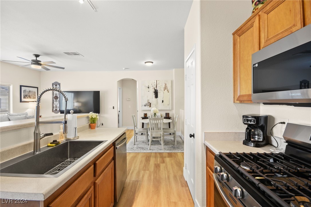 6170 East Sahara Avenue 1015