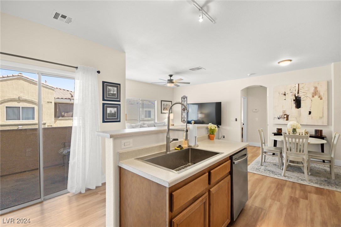 6170 East Sahara Avenue 1015