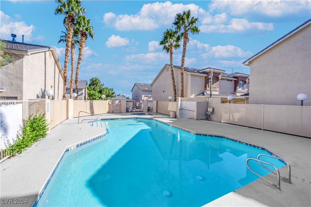 1339 Dusty Creek Street 0