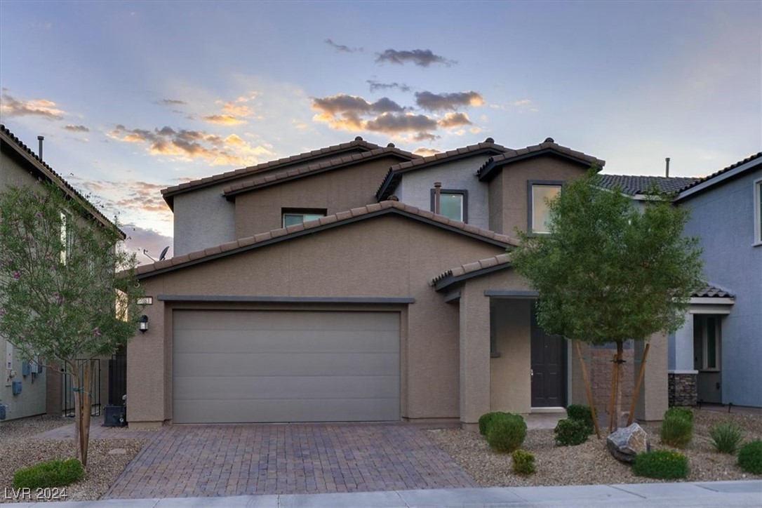 7081 Range Valley Street