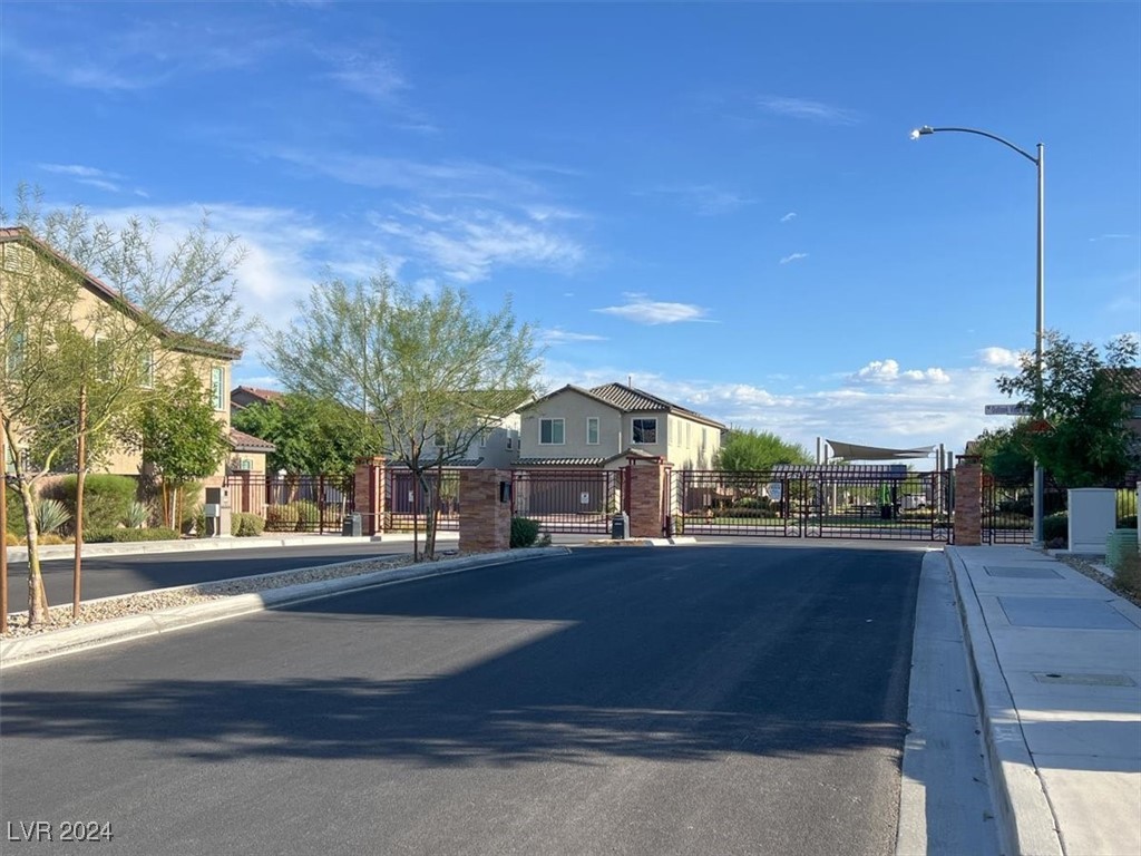 7081 Range Valley Street