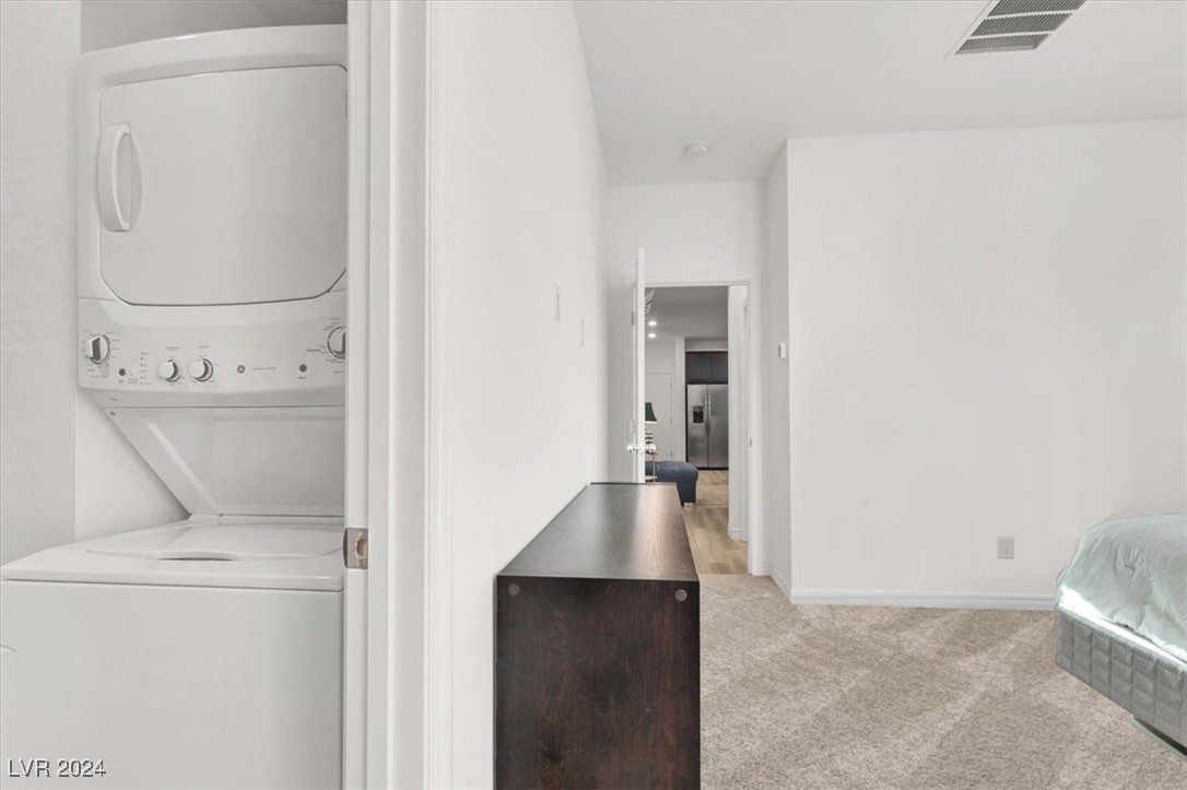 7081 Range Valley Street