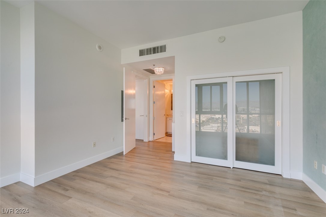 4575 Dean Martin Drive 1008