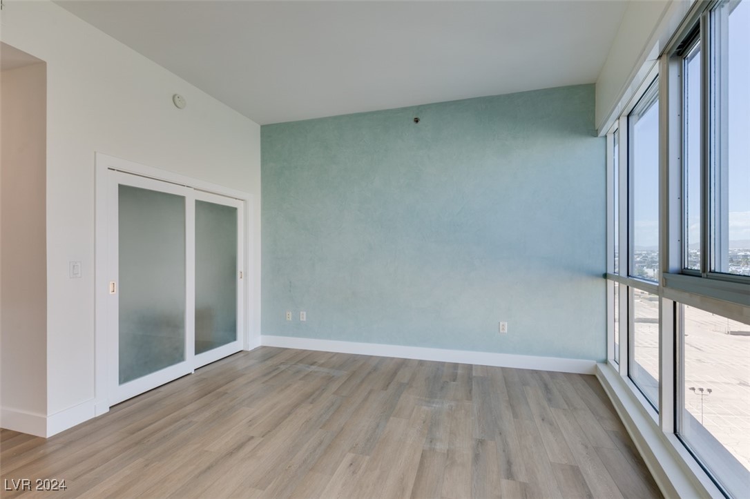 4575 Dean Martin Drive 1008