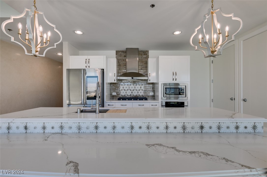 4575 Dean Martin Drive 1008