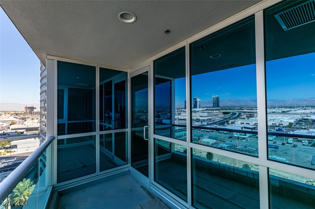 4575 Dean Martin Drive 1008