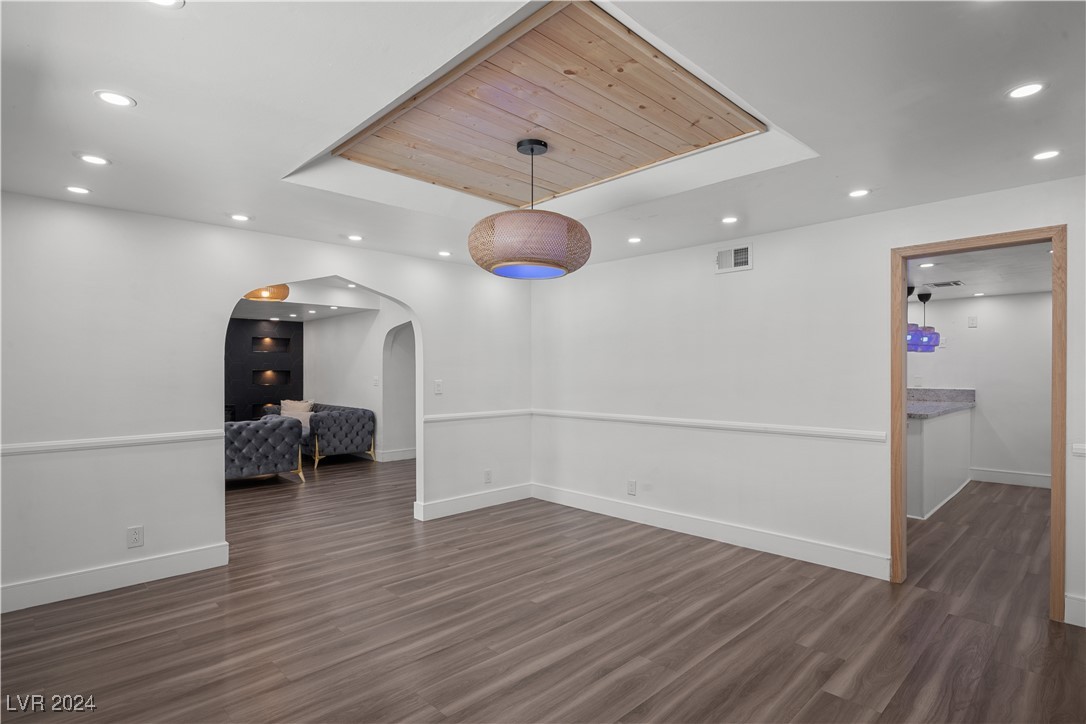 7215 Eldora Avenue
