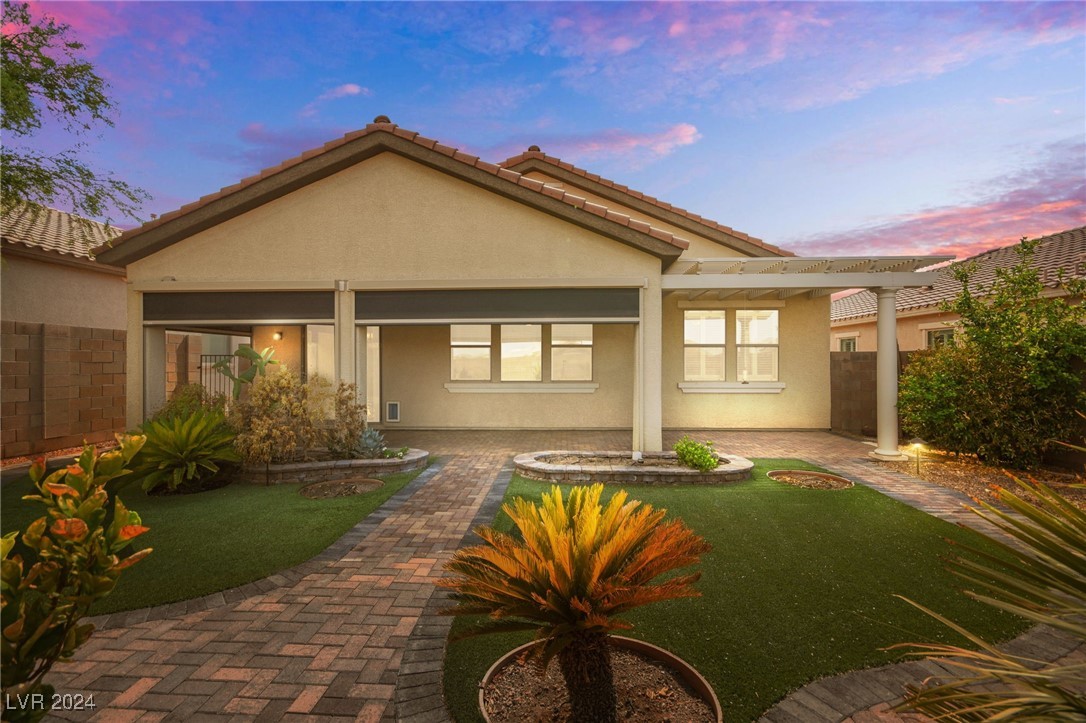 1024 Via Saint Lucia Place