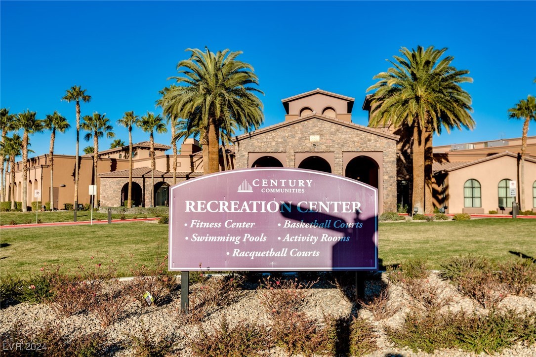 1024 Via Saint Lucia Place