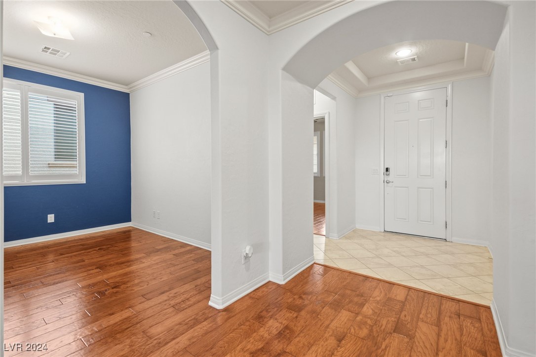 1024 Via Saint Lucia Place