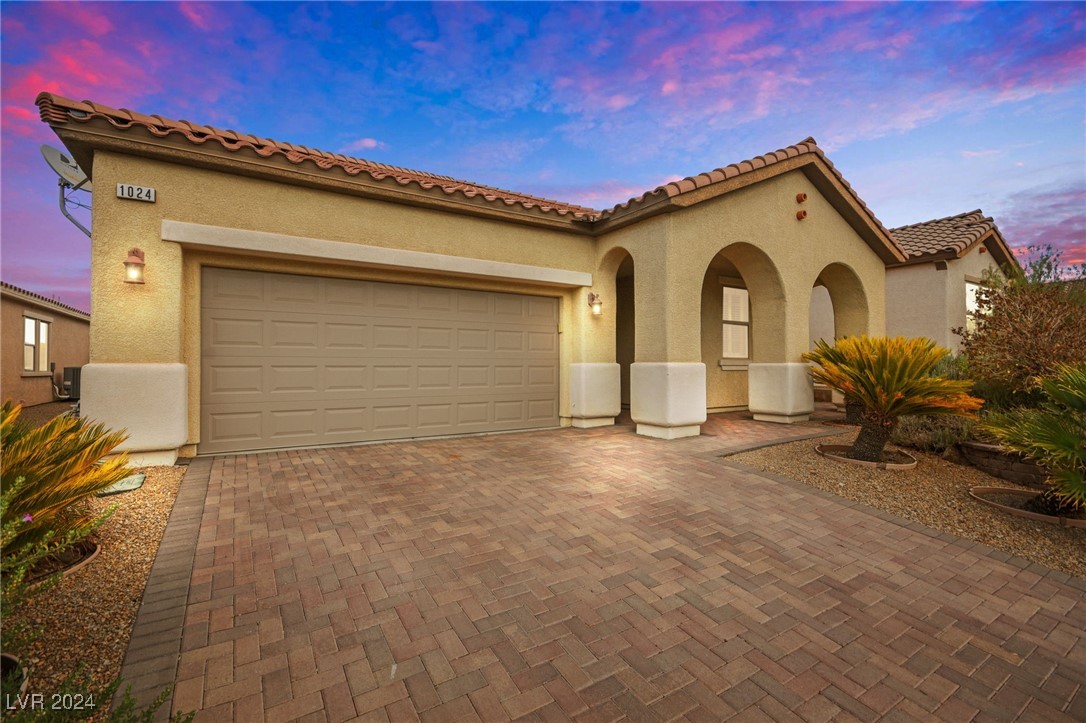 1024 Via Saint Lucia Place