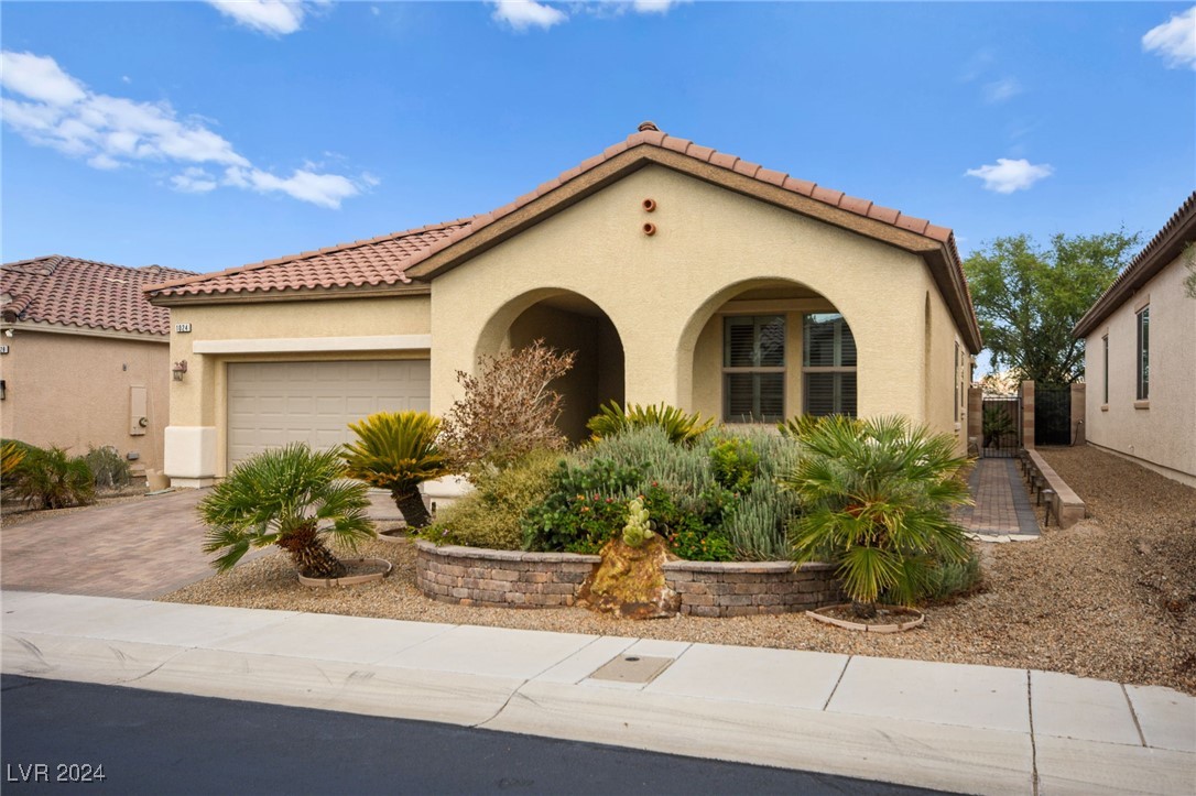 1024 Via Saint Lucia Place