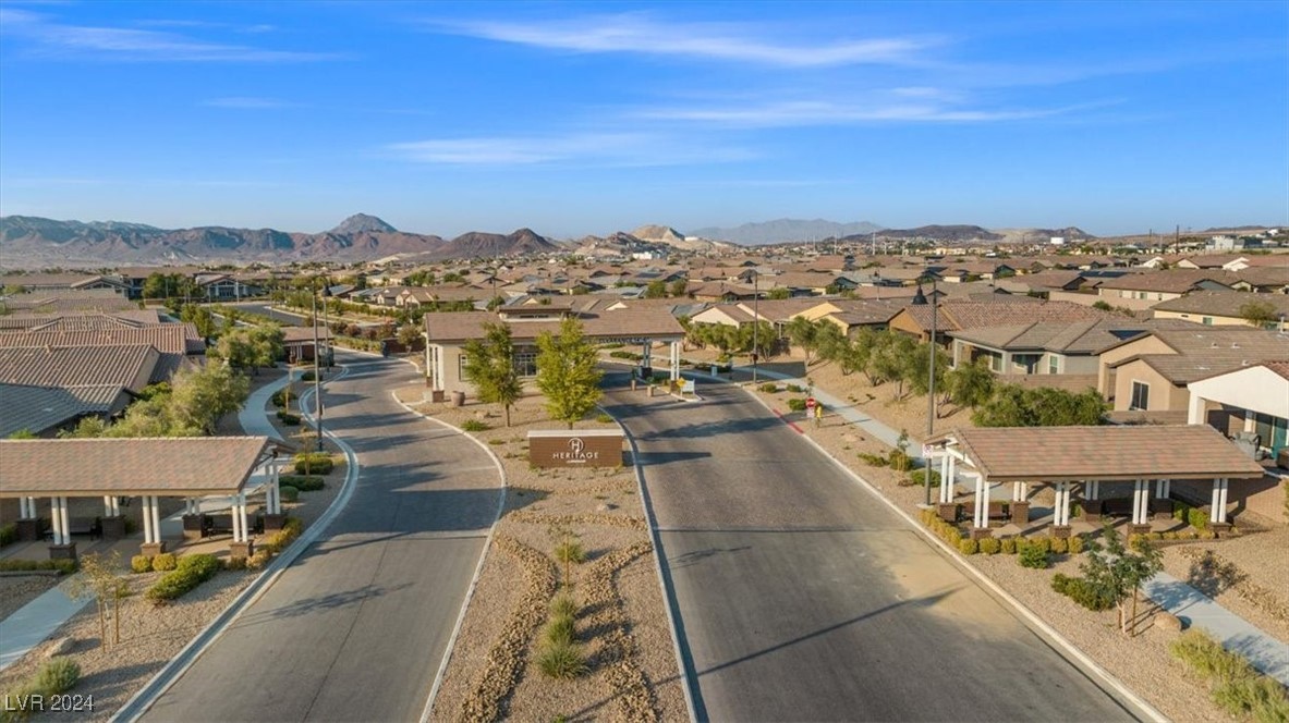 742 Purple Knoll Walk