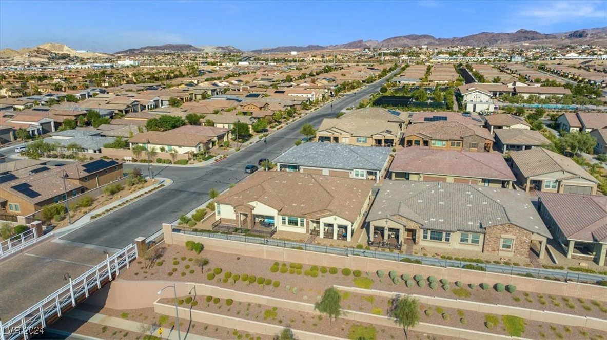 742 Purple Knoll Walk