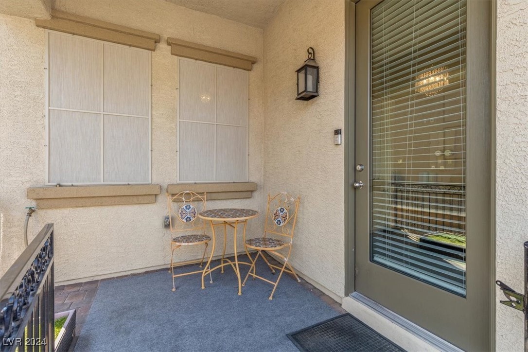 742 Purple Knoll Walk