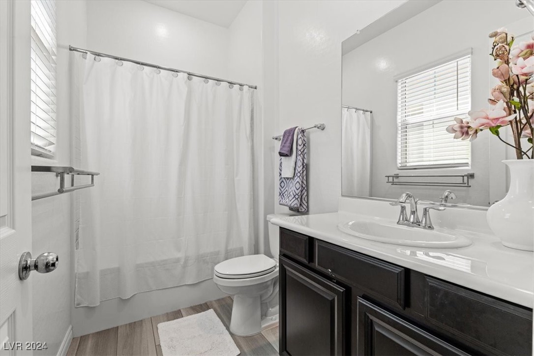 742 Purple Knoll Walk