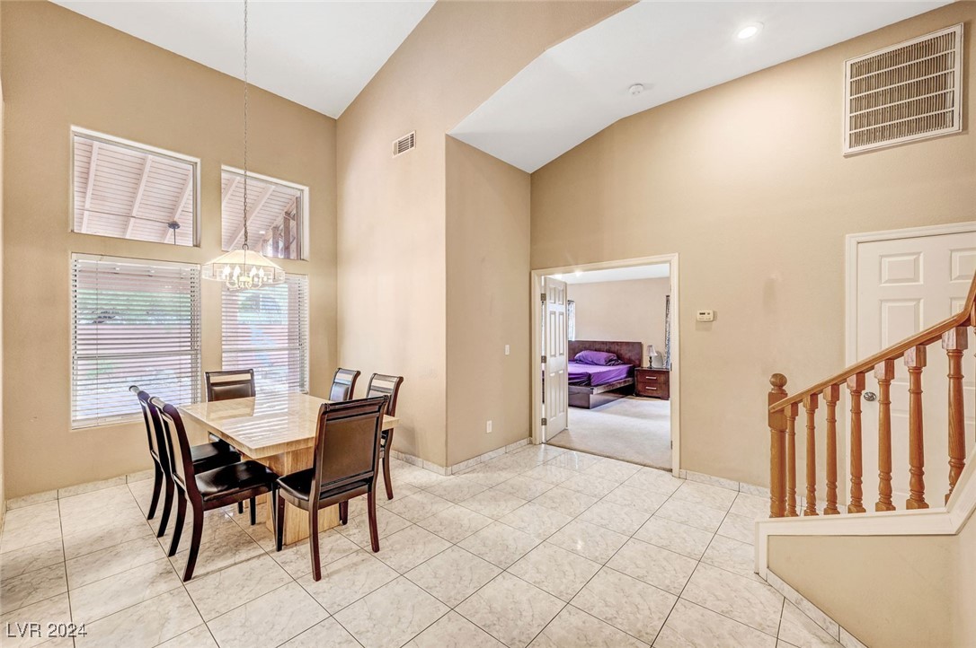 7525 Rosegrass Way