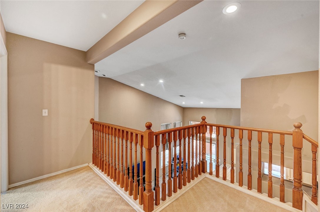 7525 Rosegrass Way