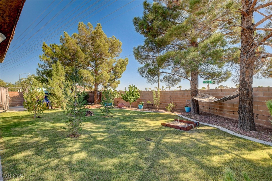 2116 Diamond Peak Court