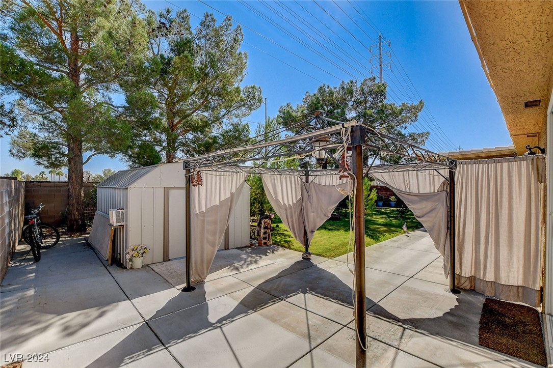 2116 Diamond Peak Court