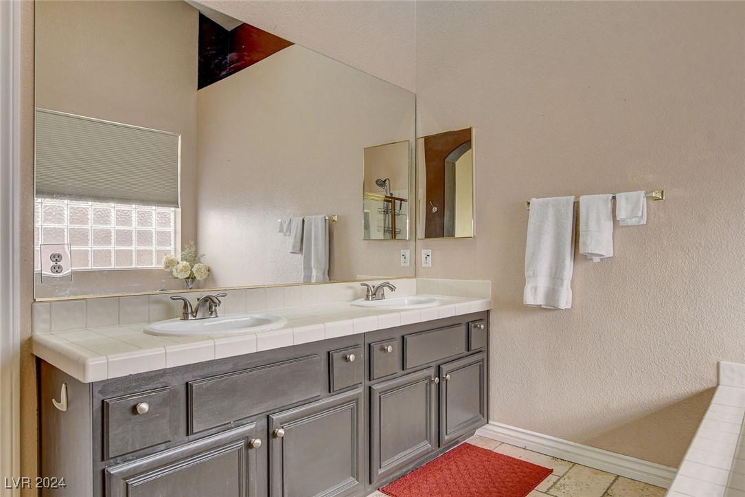 2116 Diamond Peak Court