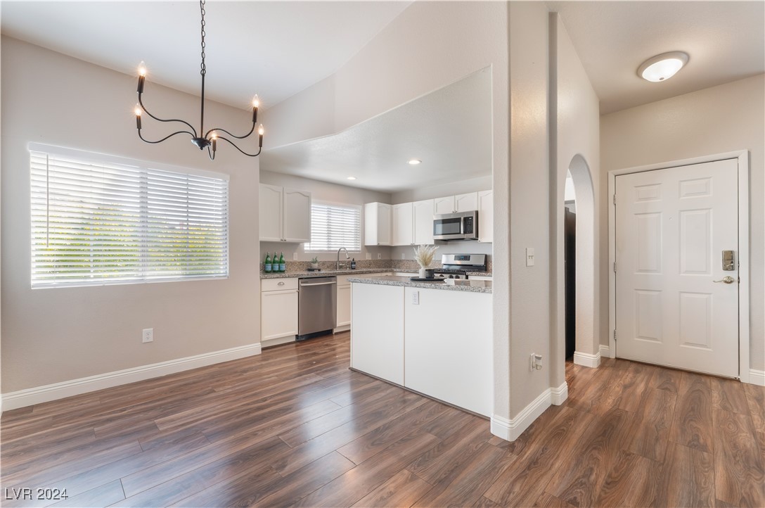 10525 Pine Glen Avenue 202