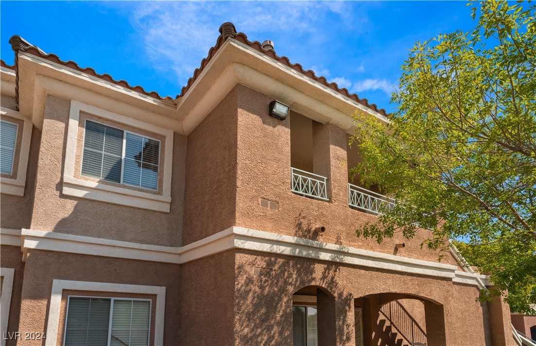 10525 Pine Glen Avenue 202