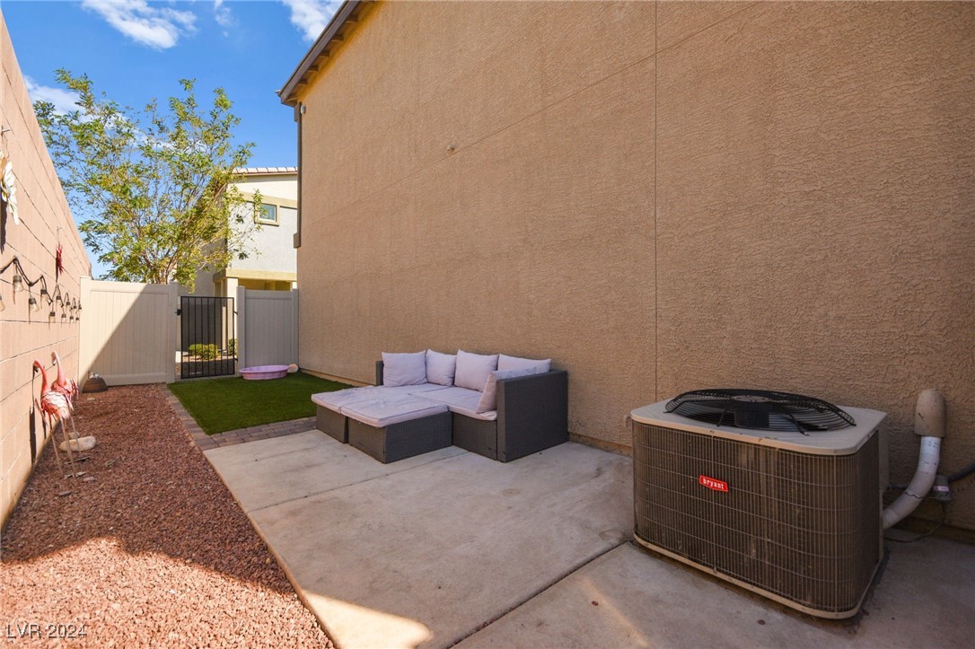4412 Luster Avenue